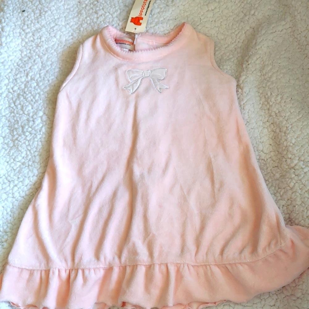 Hippotomus pink velvet sleeveless dress